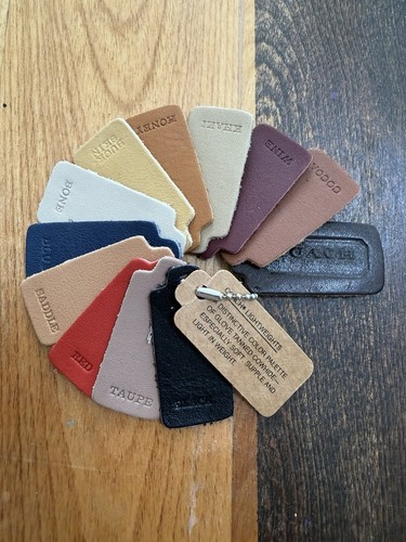 Vintage coach leather - leather, swatch
